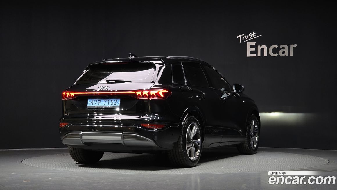 Audi Q6 e-tron 2025