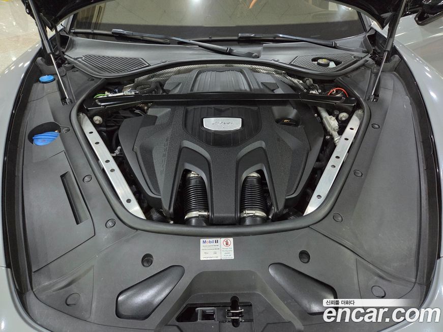 Porsche Panamera 2018