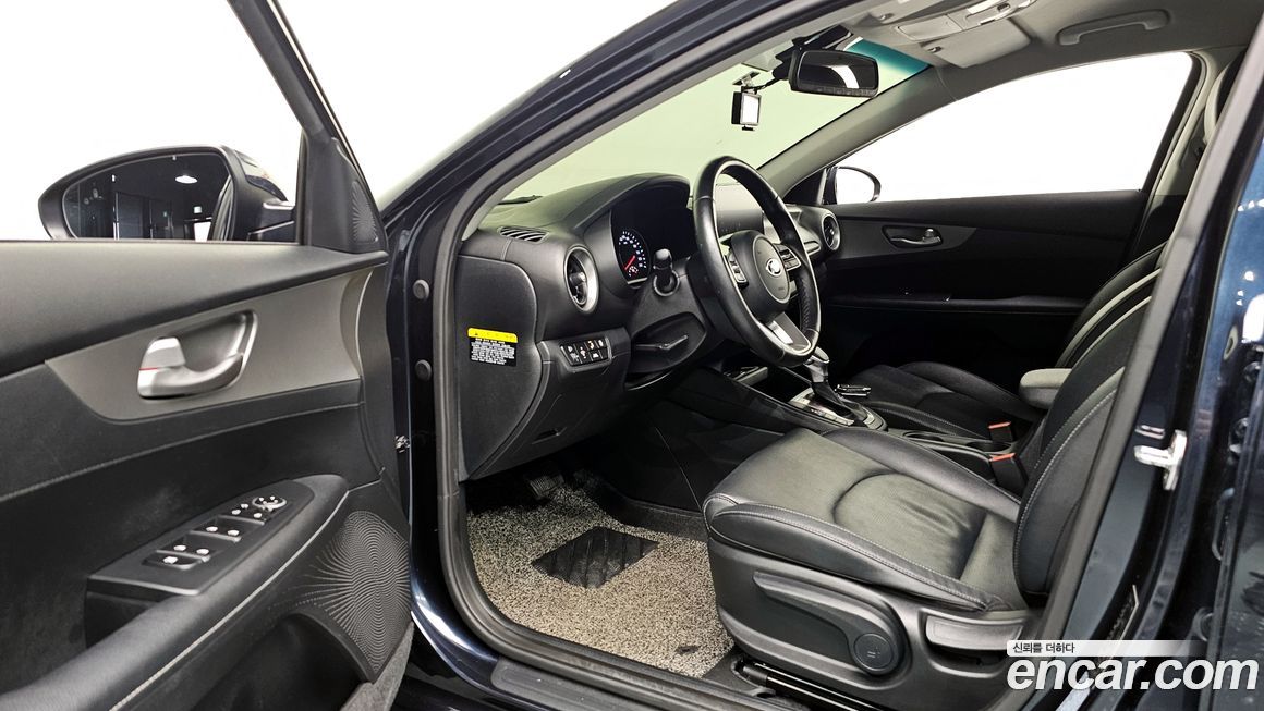 Kia K3 2019