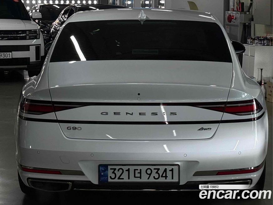 Genesis G90 2023
