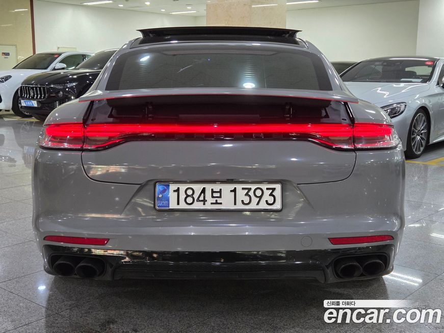 Porsche Panamera 2018