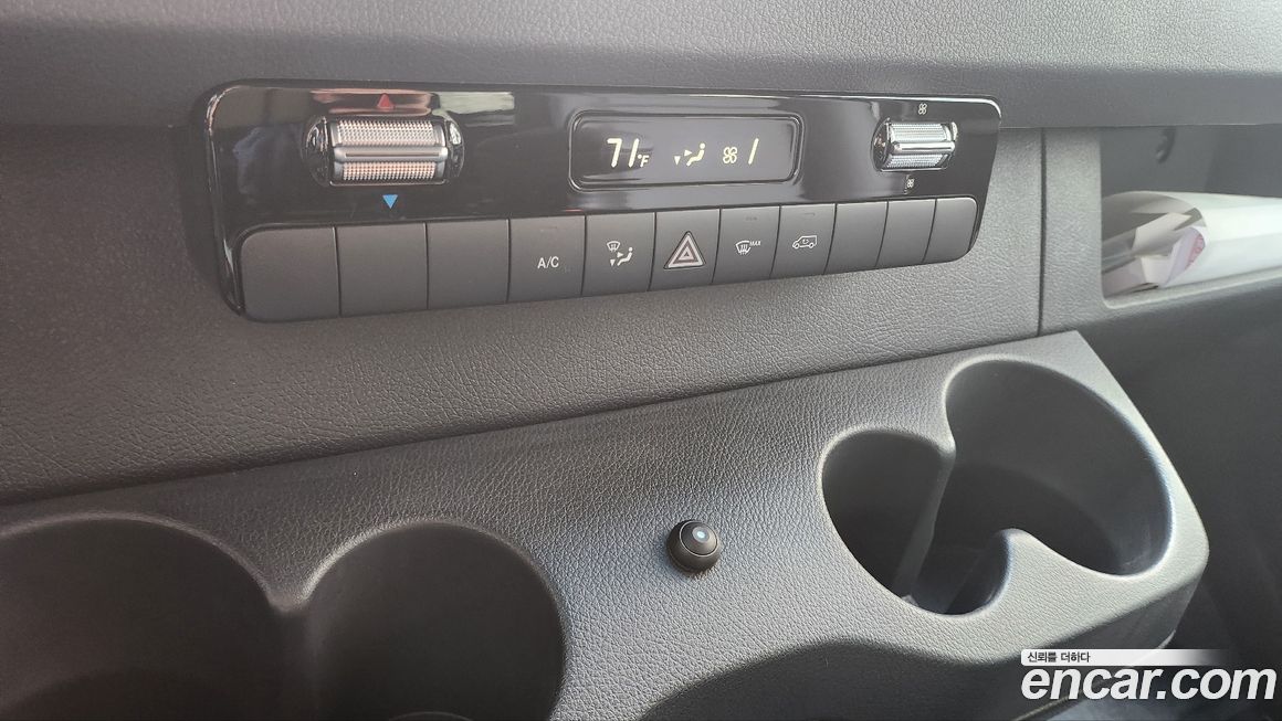 Mercedes-Benz Sprinter 2021