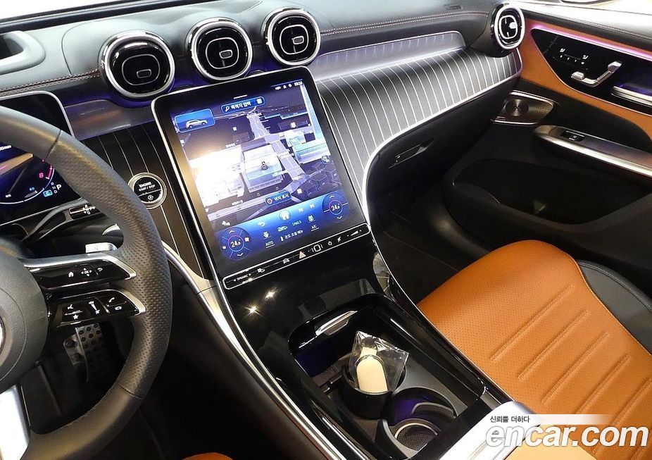 Mercedes-Benz GLC-Class 2024