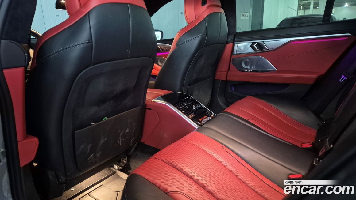 BMW 8-Series 2022