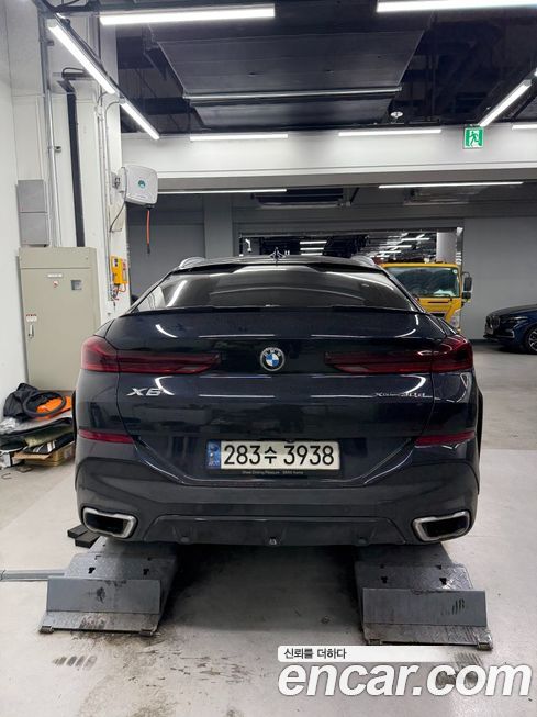 BMW X6 2022