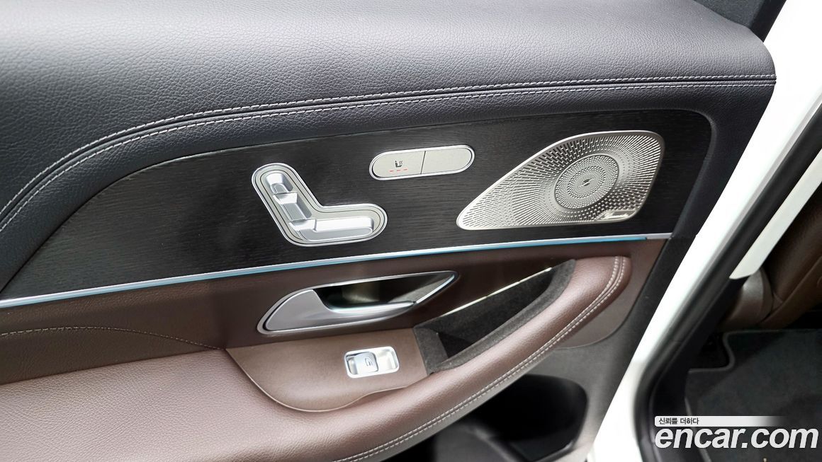 Mercedes-Benz GLE-Class 2023