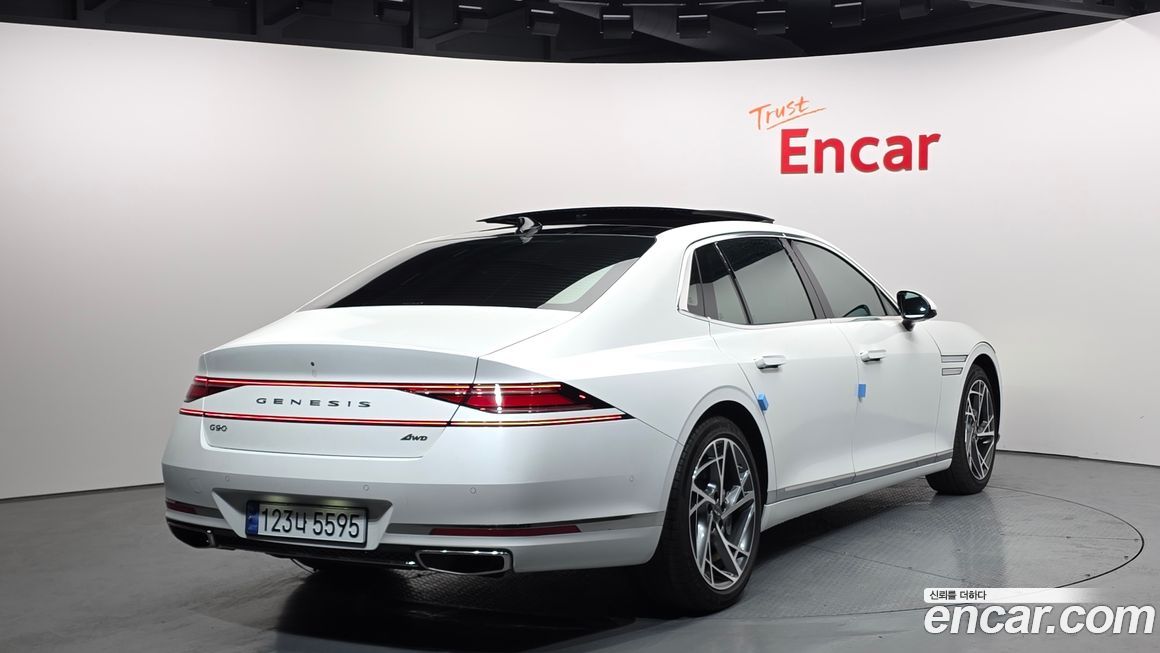 Genesis G90 2023