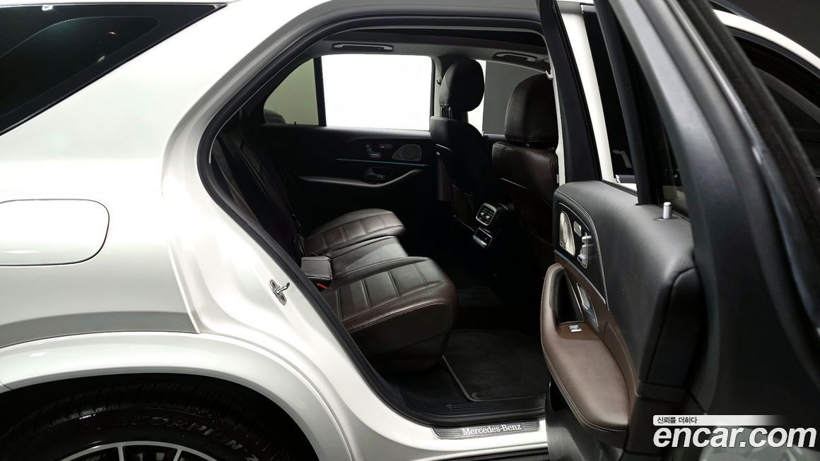 Mercedes-Benz GLE-Class 2023