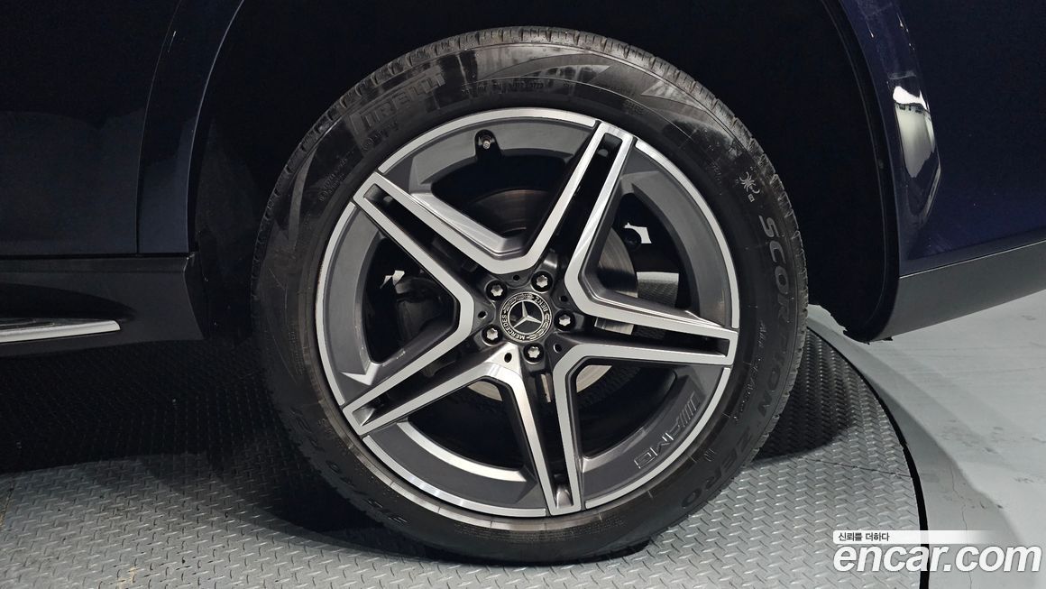 Mercedes-Benz GLS-Class 2022