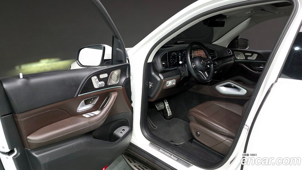 Mercedes-Benz GLE-Class 2023