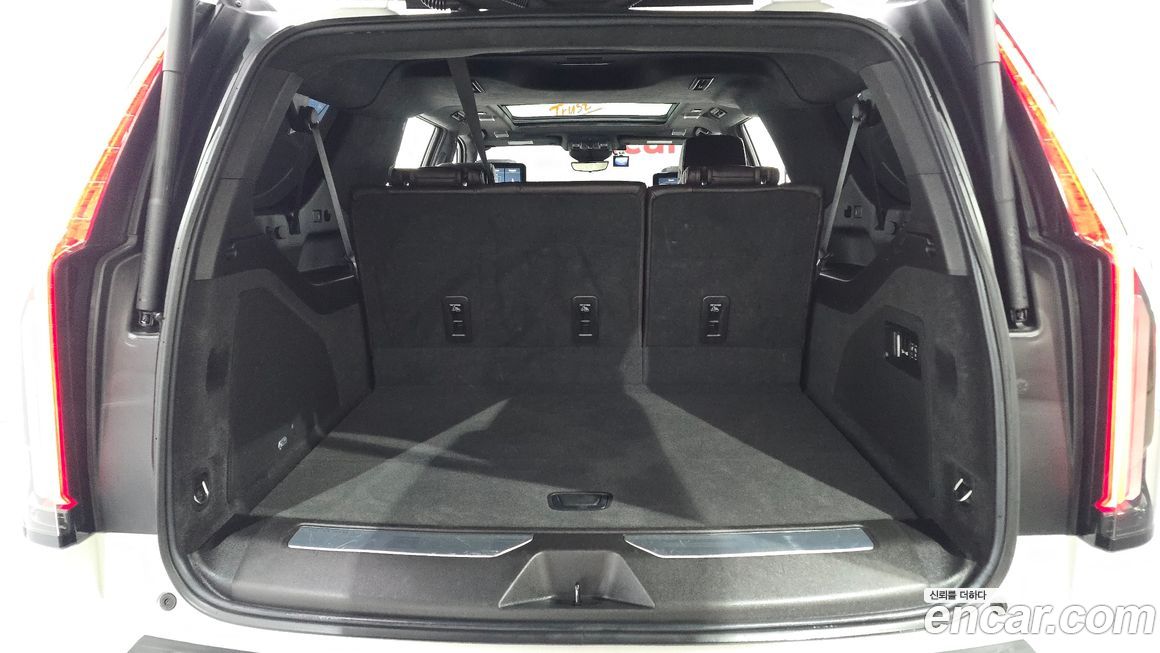 Cadillac Escalade 2021