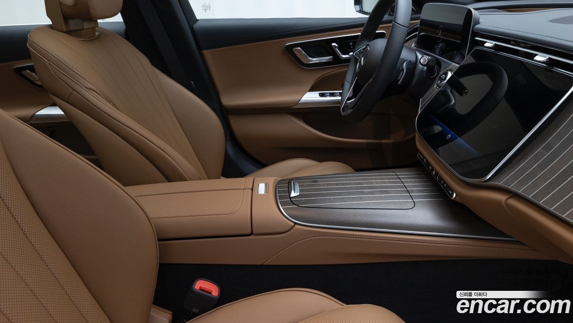 Mercedes-Benz E-Class 2026