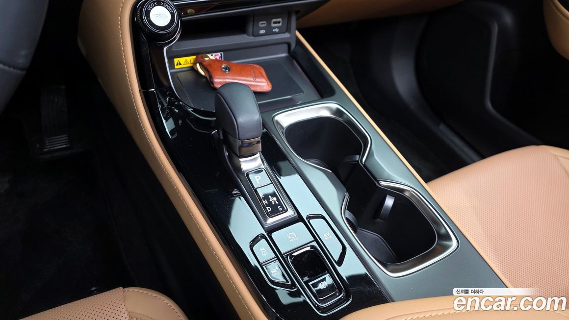 Lexus NX 2025