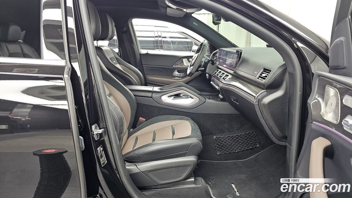 Mercedes-Benz GLE-Class 2021