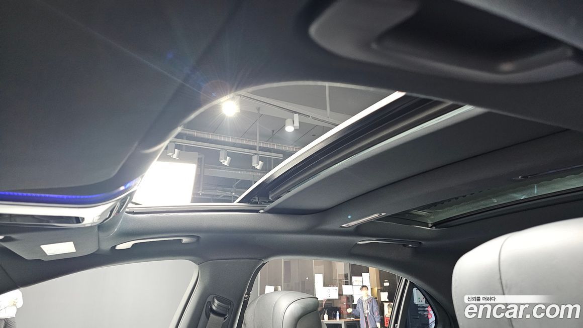 Mercedes-Benz S-Class 2022