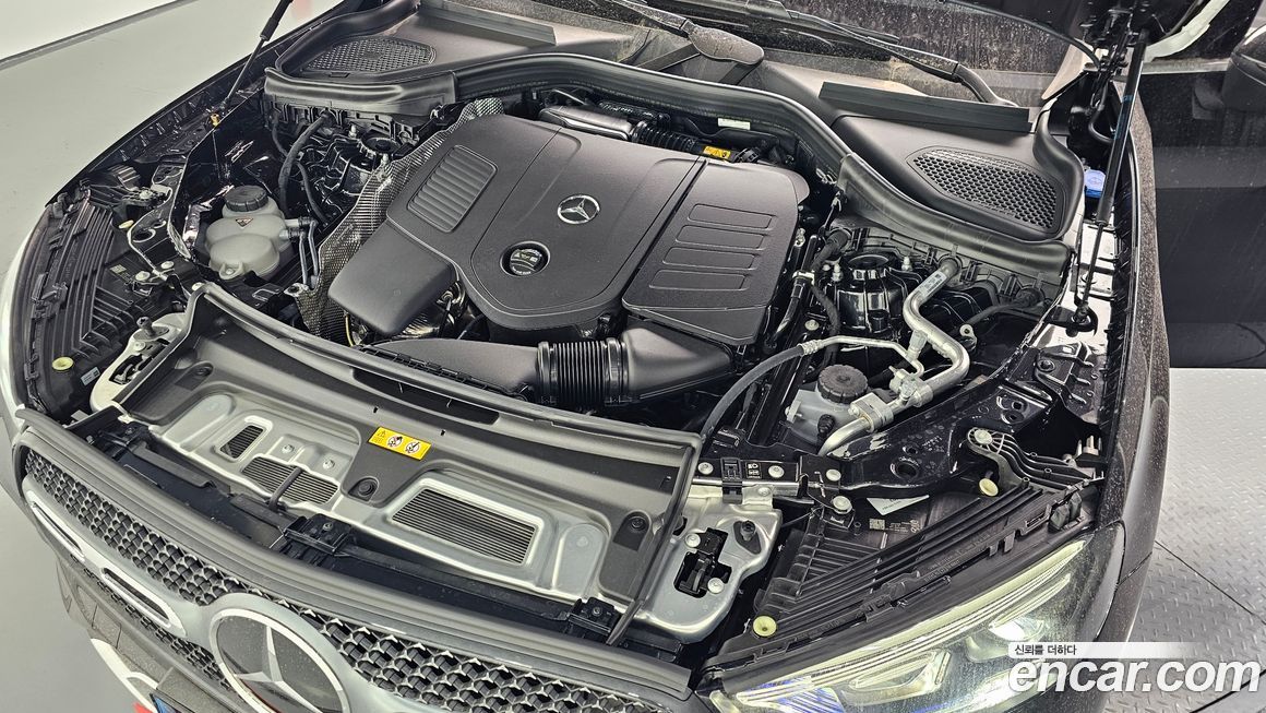 Mercedes-Benz GLC-Class 2026