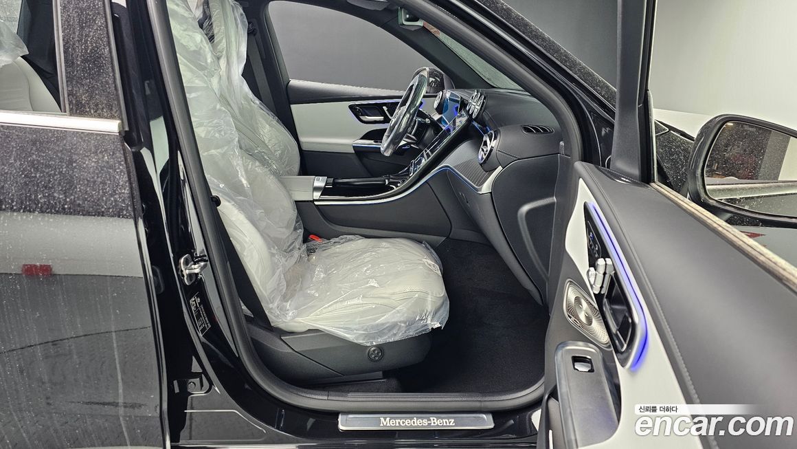 Mercedes-Benz GLC-Class 2026