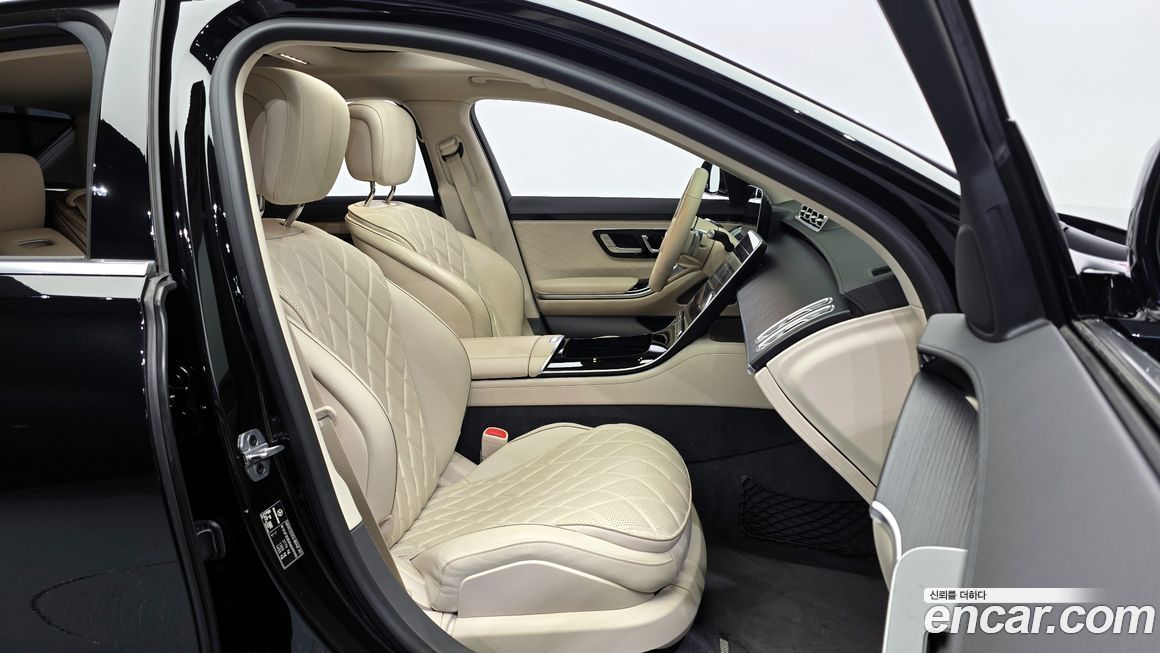 Mercedes-Benz S-Class 2022