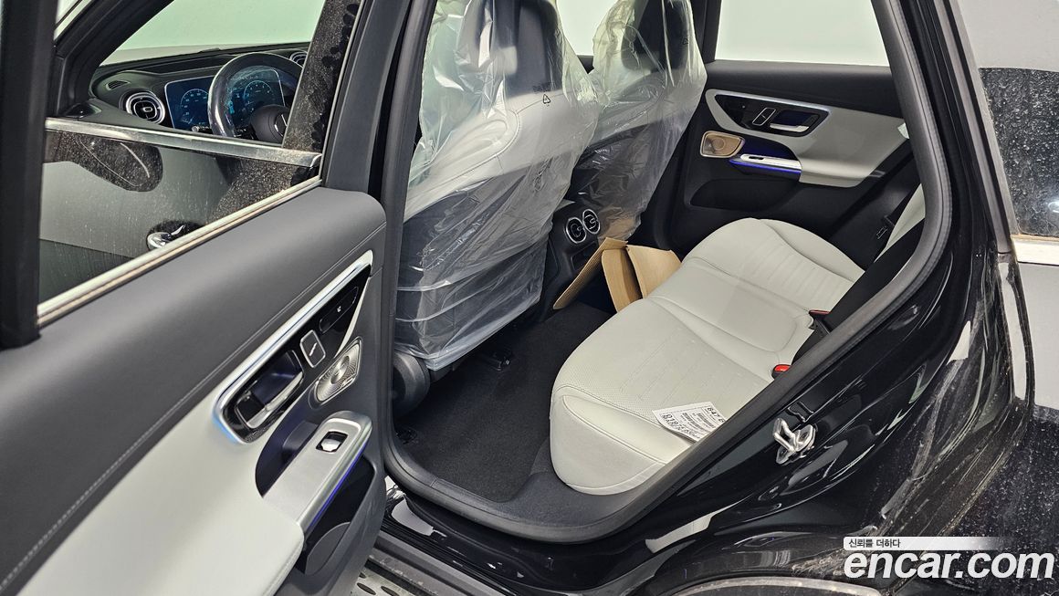 Mercedes-Benz GLC-Class 2026