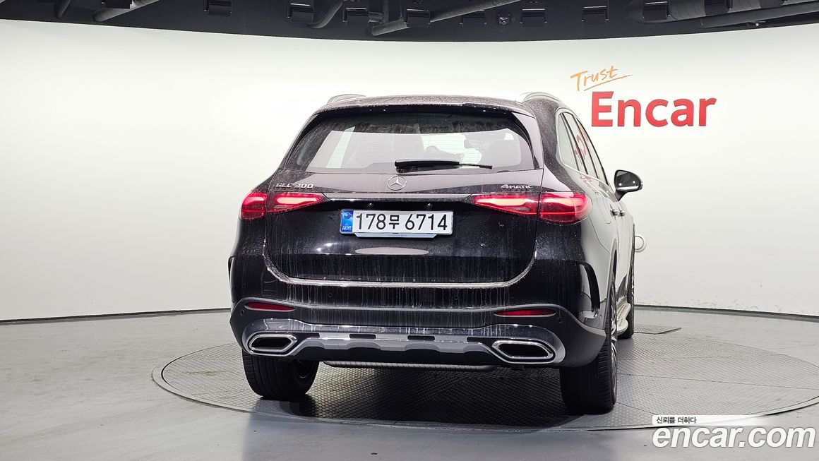 Mercedes-Benz GLC-Class 2026