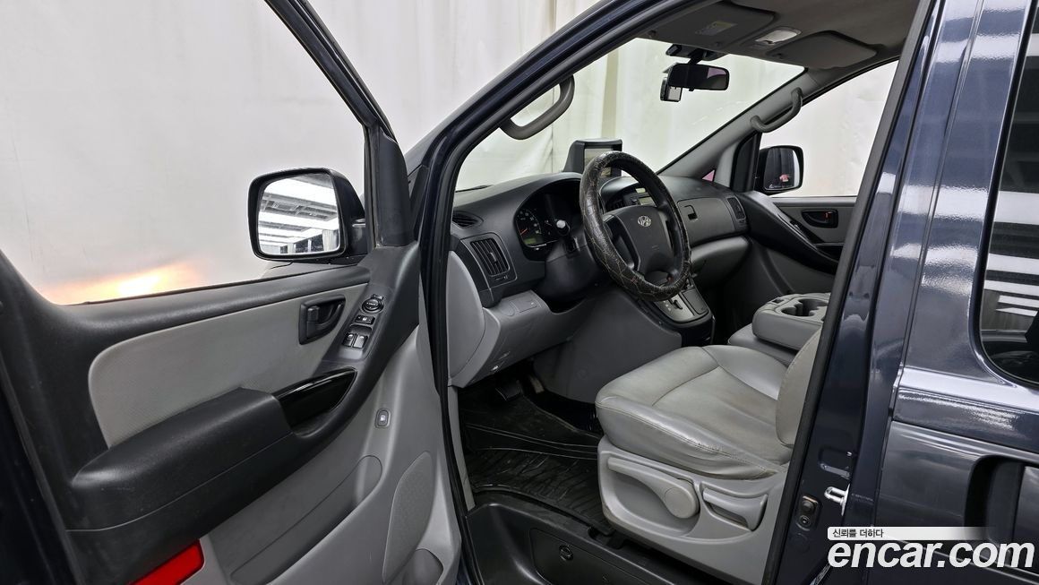 Hyundai Starex 2015