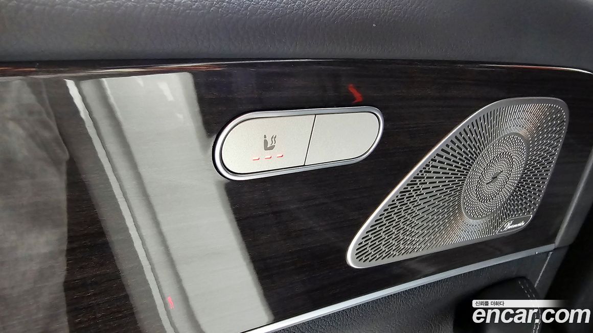 Mercedes-Benz GLE-Class 2021