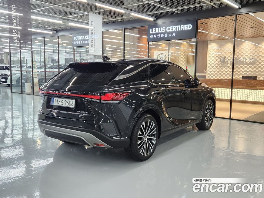 Lexus RX 2025