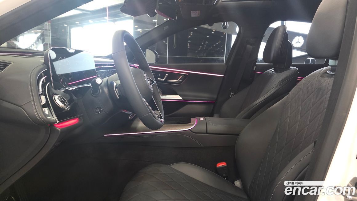 Mercedes-Benz E-Class 2025