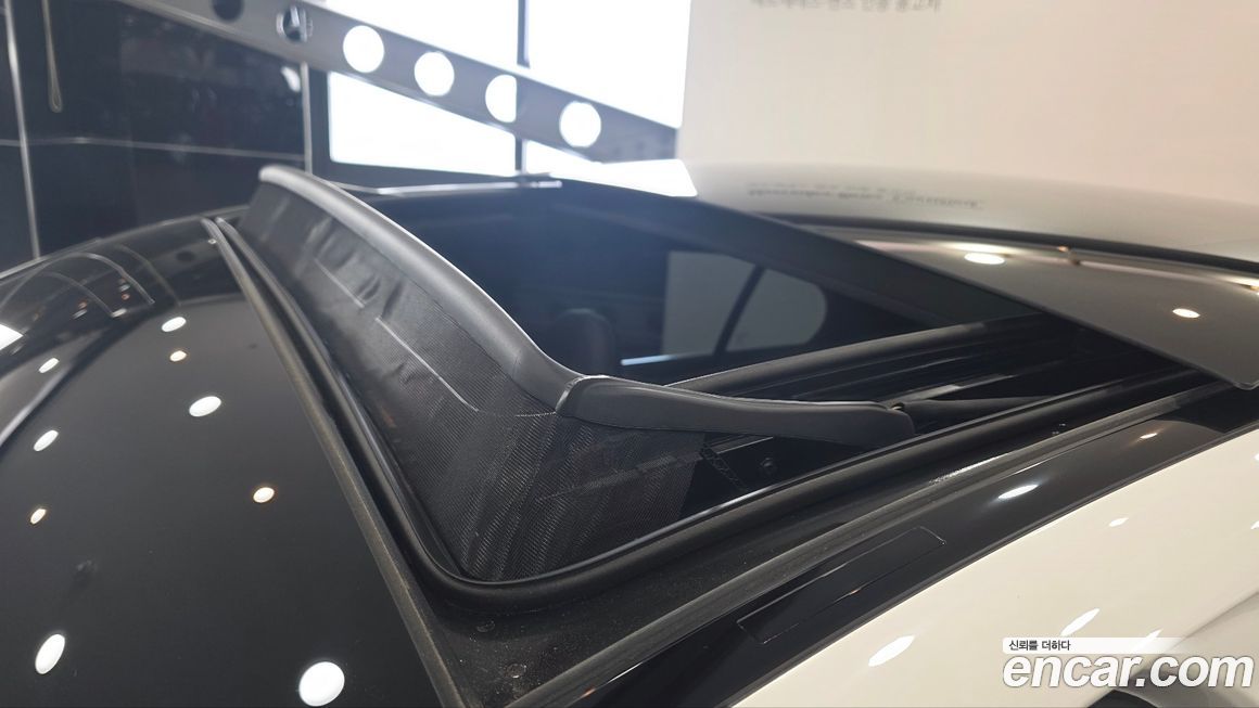 Mercedes-Benz E-Class 2025