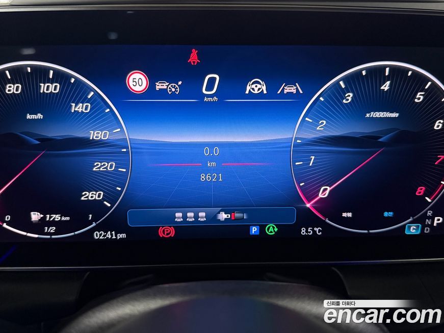 Mercedes-Benz GLC-Class 2025