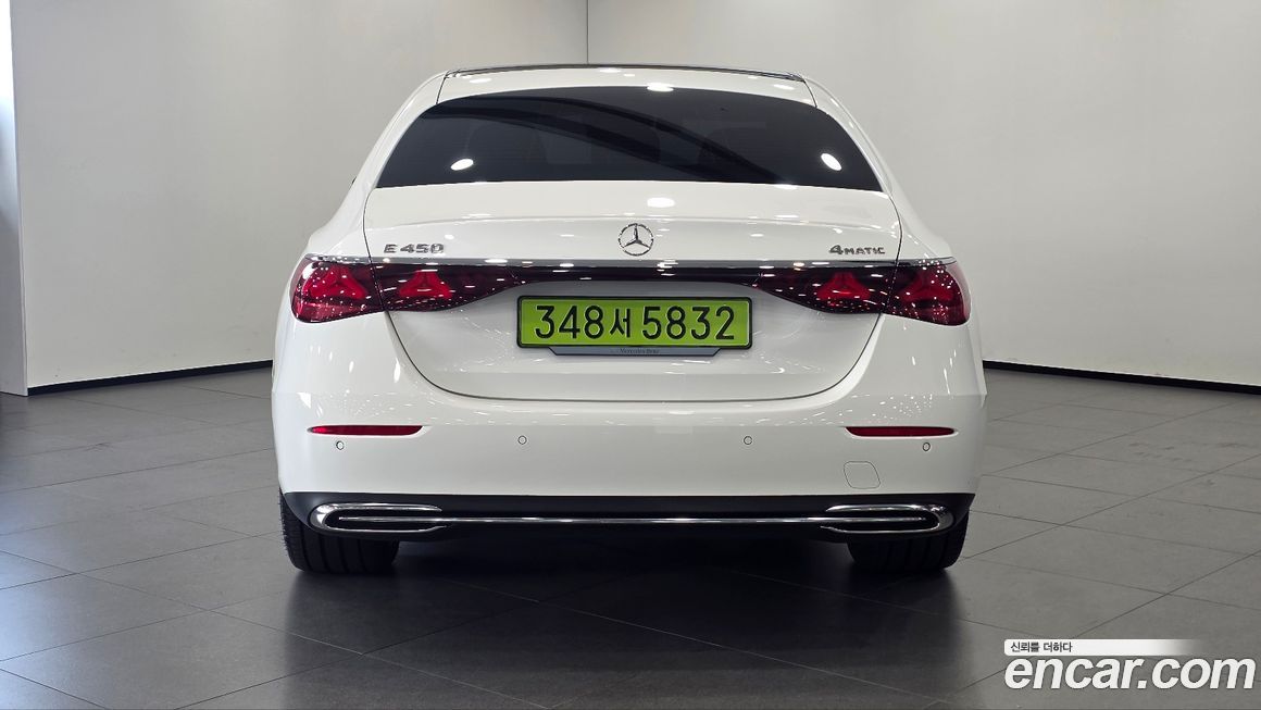 Mercedes-Benz E-Class 2025