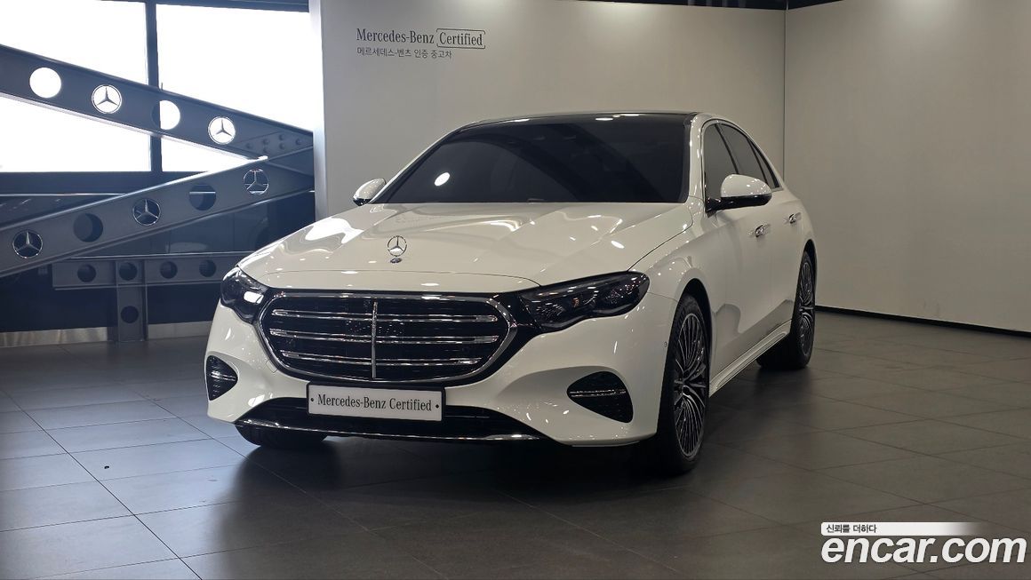 Mercedes-Benz E-Class 2025