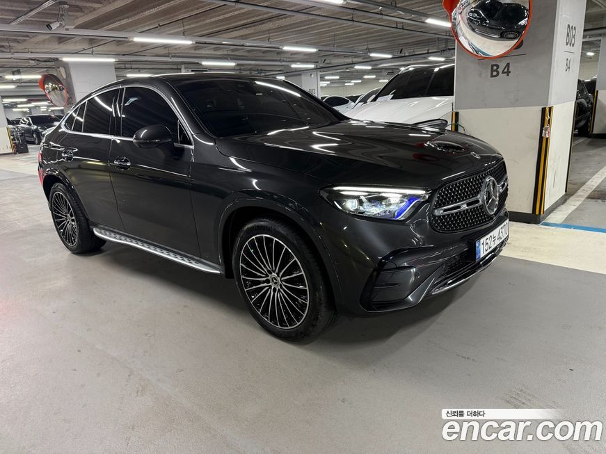 Mercedes-Benz GLC-Class 2025