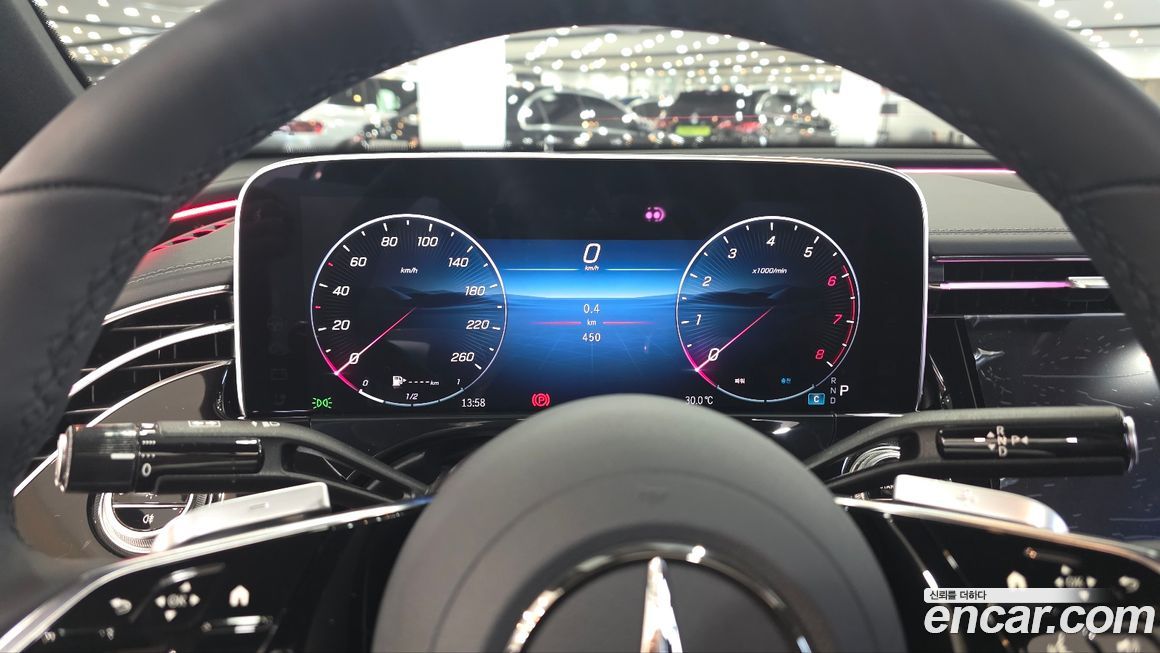 Mercedes-Benz E-Class 2025