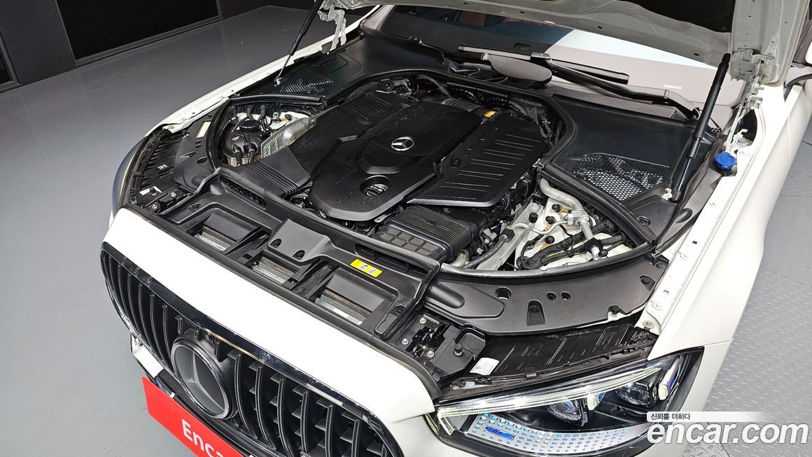 Mercedes-Benz S-Class 2023