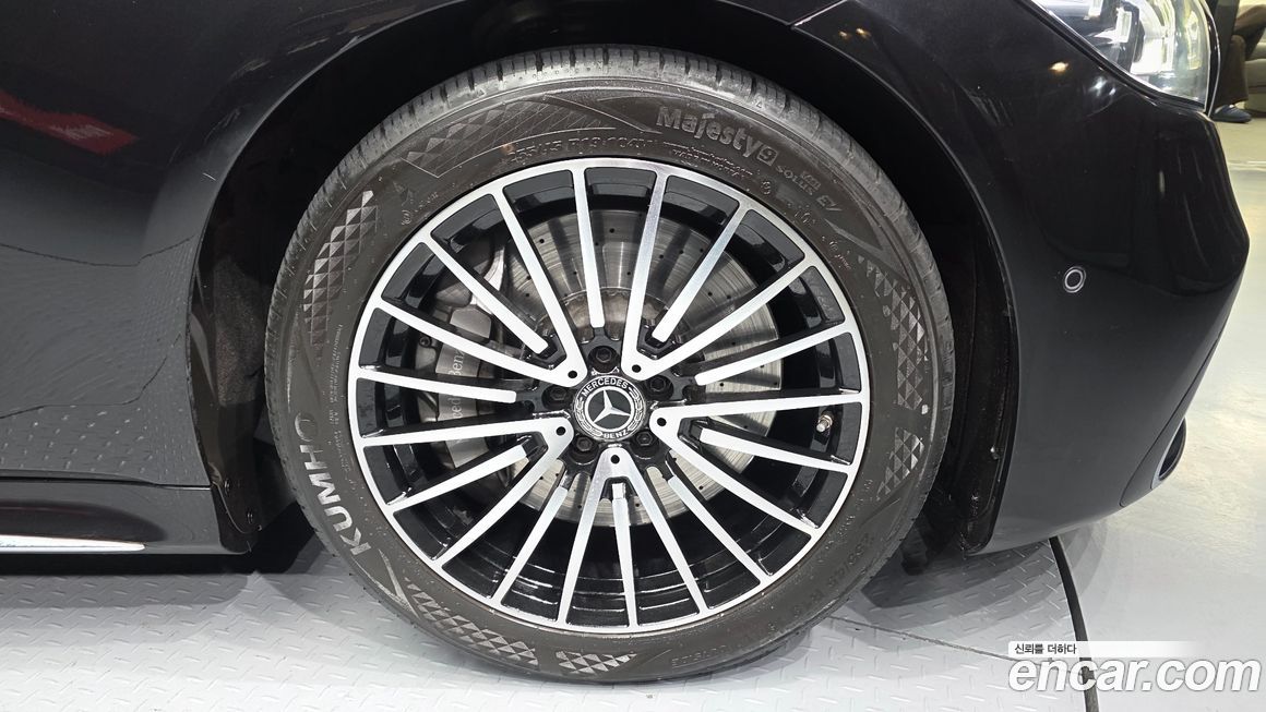 Mercedes-Benz S-Class 2022