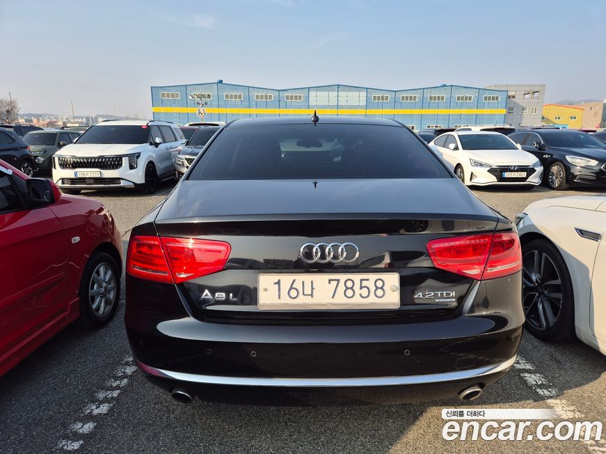 Audi A8 2014