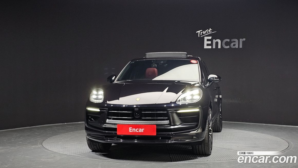 Porsche Macan 2024