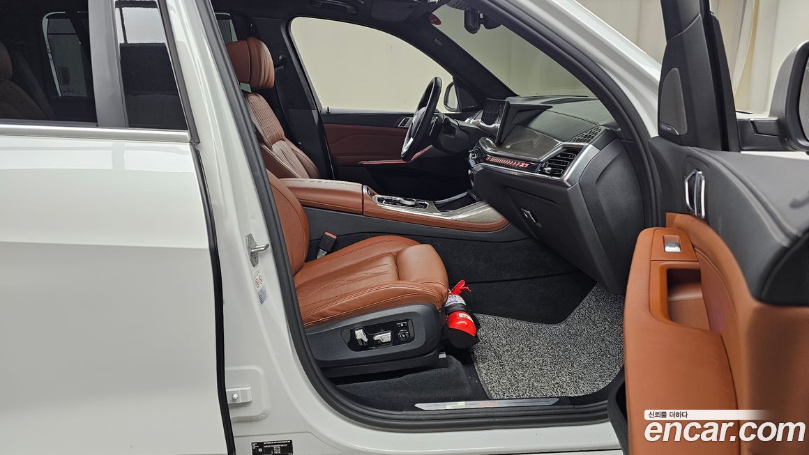 BMW X7 2024