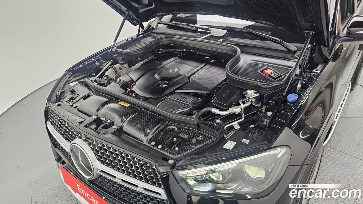 Mercedes-Benz GLE-Class 2023