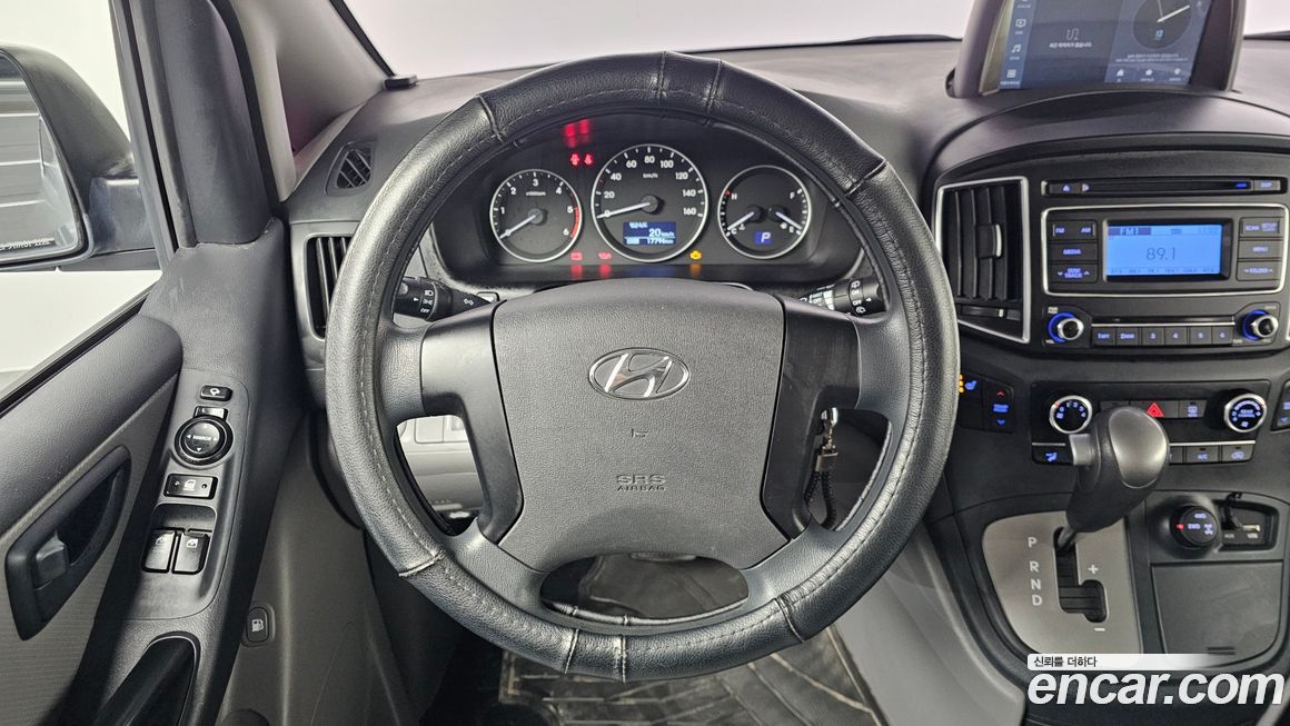 Hyundai Starex 2018