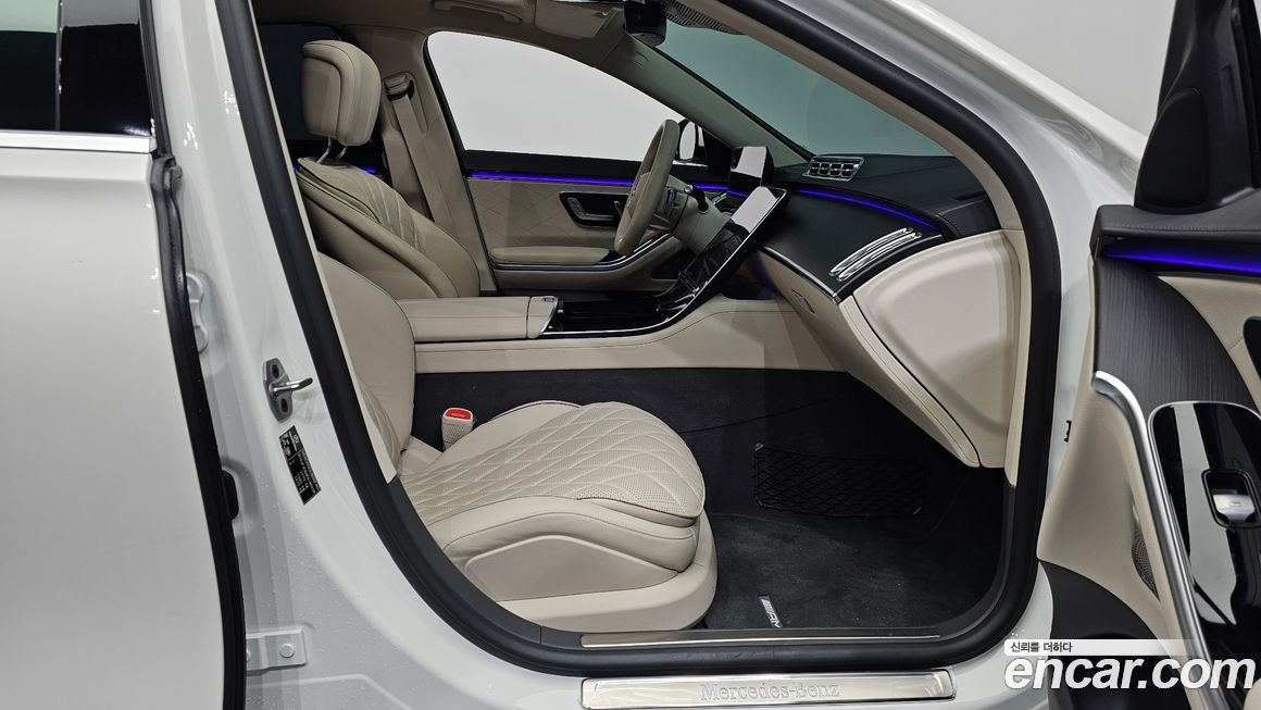 Mercedes-Benz S-Class 2023