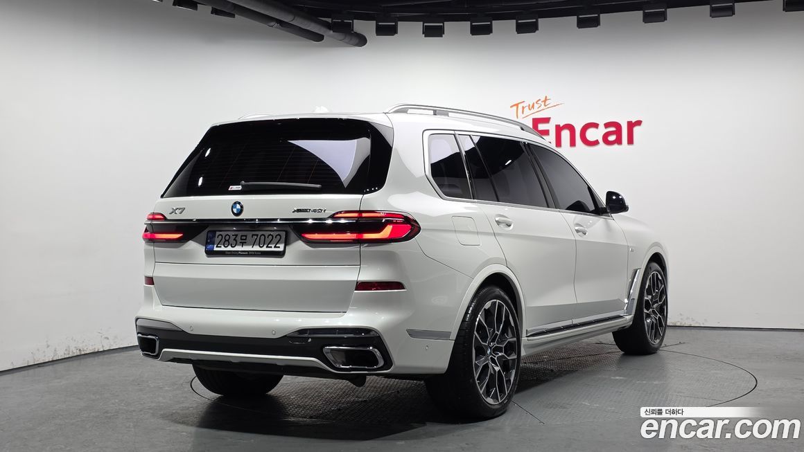 BMW X7 2024