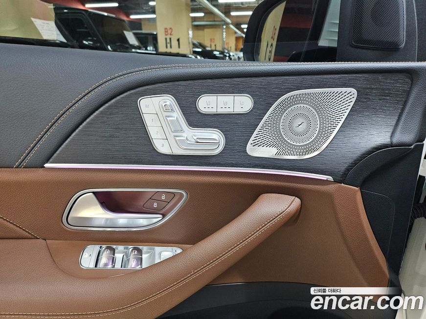 Mercedes-Benz GLE-Class 2025