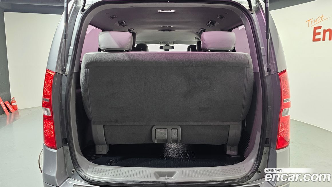 Hyundai Starex 2018