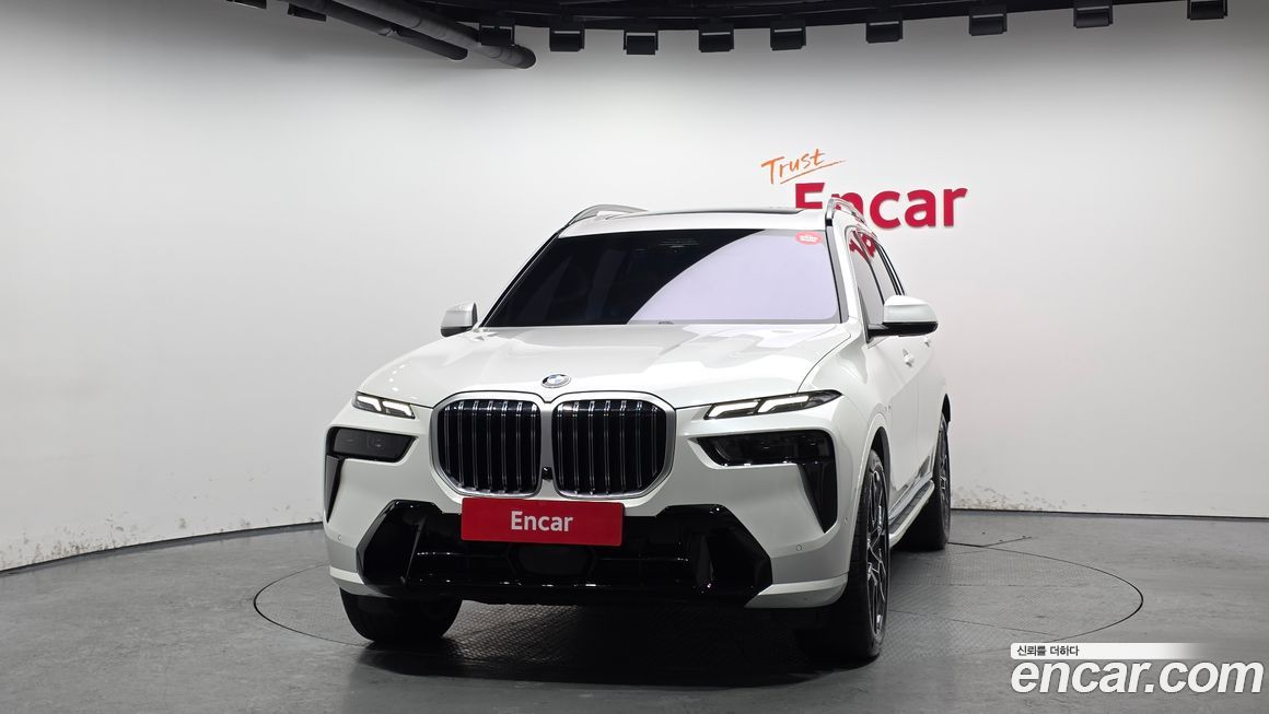 BMW X7 2024
