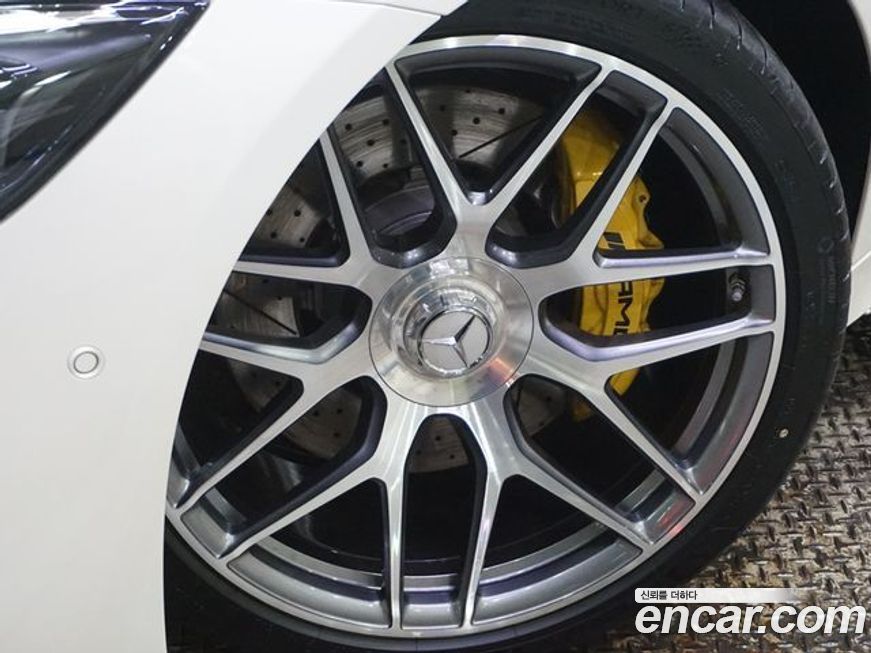 Mercedes-Benz AMG GT 2023