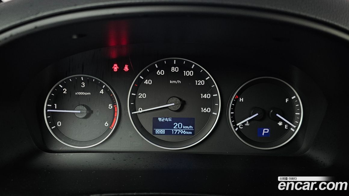 Hyundai Starex 2018