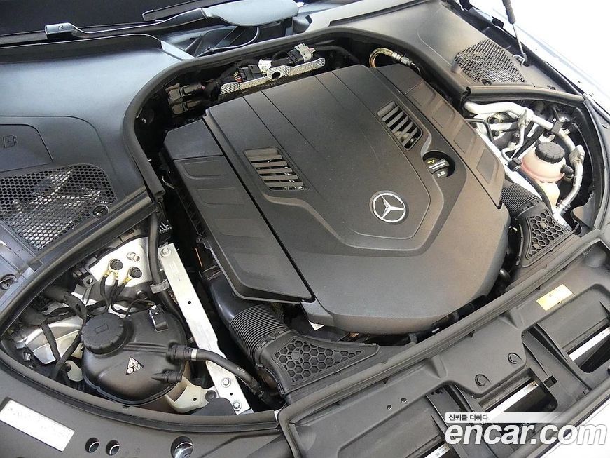 Mercedes-Benz S-Class 2022