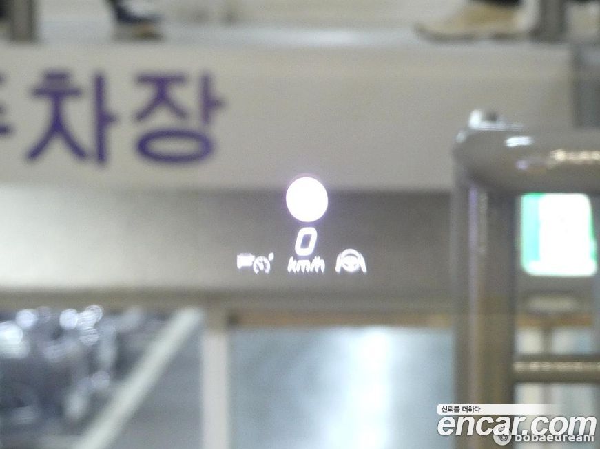 Mercedes-Benz S-Class 2021